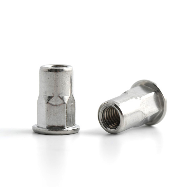 Large Flange Hex Stainless Rivet Nut